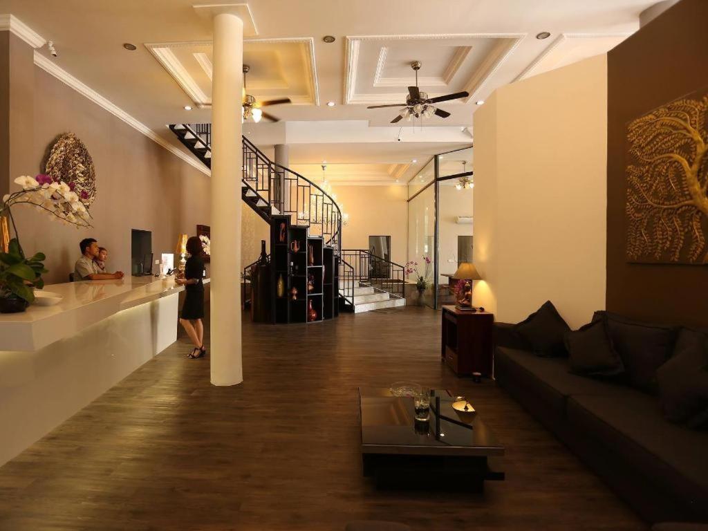De Art Hotel Phnom Penh Exterior foto