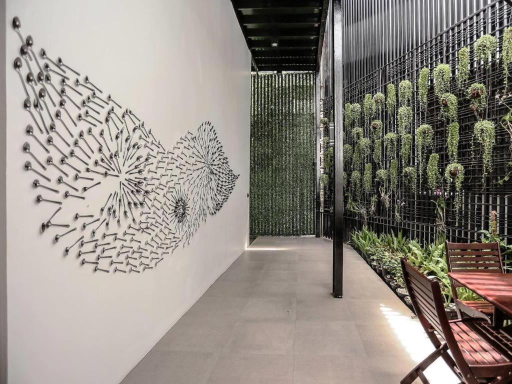 De Art Hotel Phnom Penh Exterior foto